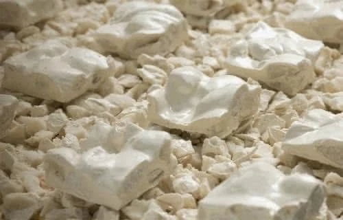 Mandorlato ist ein traditioneller Mandelgebäck aus der Stadt Verona in der Region Venetien und eine sensationelle Weihnachtsdelikatesse